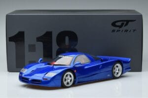 Nissan R390 GT1 Road Car GT Spirit 1:18 GT403 Resin — bild 6 av 6