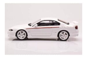 Nissan Silvia S15 Spec-R Nismo Aero Vit Otto 1:18 OT1035 Resin — bild 3 av 6