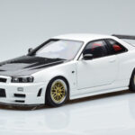 Nissan Skyline GT-R R34 Nismo Z-Tune Vit MotorHelix 1:18