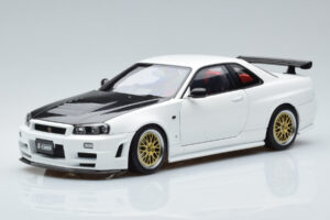 Nissan Skyline GT-R R34 Nismo Z-Tune Vit MotorHelix 1:18