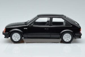 Opel Kadett D GTE Svart MCG 1:18 MCG18270 Metall — bild 3 av 6