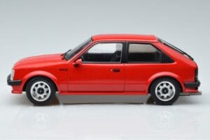 Opel Kadett D GTE Röd MCG 1:18 MCG18269 Metall — bild 3 av 6