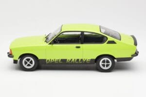 Opel Kadett E Rally 2.0 Grön Svart Norev 1:18 183653 Metall — bild 3 av 6