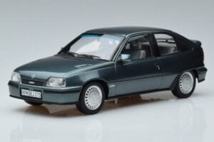 Opel Kadett E GSi Blå Metallic Norev 1:18 183614 Metall