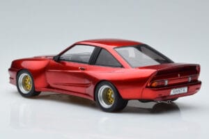 Opel Manta B Mattig Röd MCG 1:18 MCG18424 Metall — bild 5 av 6