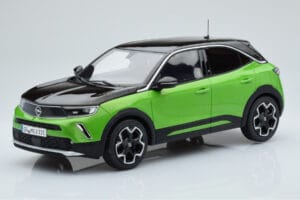 Opel Mokka-e GS Line Matcha Grön Otto 1:18 OT435