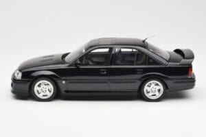 Opel Omega A Lotus Imperial Dark Grön Metallic Otto 1:18 OT153 Resin — bild 3 av 6