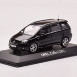 Opel Zafira B OPC Svart Minichamps 1:43 - image 2 of 4