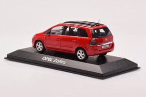 Opel Zafira B OPC Röd Minichamps 1:43 400045300 Metall — bild 3 av 4
