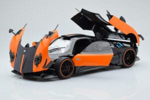 Pagani Zonda Cinque Orange St Tropez Almost Real 1:18 850603001 Metall — bild 8 av 8