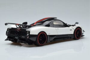 Pagani Zonda Cinque Vit Benny Almost Real 1:18 850601001 Metall — bild 3 av 12