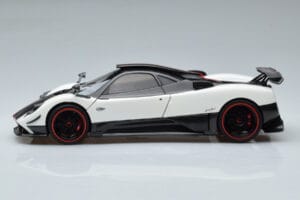 Pagani Zonda Cinque Vit Benny Almost Real 1:18 850601001 Metall — bild 5 av 12