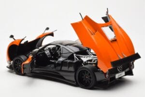 Pagani Zonda F Orange St Tropez Almost Real 1:18 850409001 Metall — bild 5 av 8