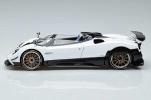 Pagani Zonda HP Barchetta Carbon Fiber Vit LCD 1:18 LCD18009-WH Metall — bild 5 av 9