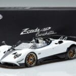 Pagani Zonda HP Barchetta Carbon Fiber Vit LCD 1:18 LCD18009 WH Metall - image 9 of 9