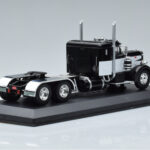 Peterbilt 350 Svart IXO 1:43 TR114 - image 2 of 6