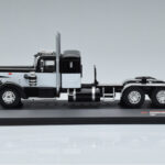 Peterbilt 350 Svart IXO 1:43 TR114 - image 3 of 6
