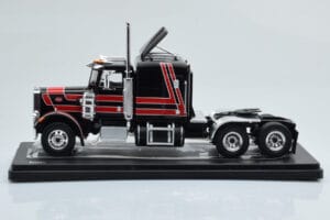 Peterbilt 359 Svart Röd IXO 1:43 TR158 Metall — bild 2 av 4