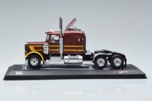 Peterbilt 359 Brun IXO 1:43 TR043 Metall — bild 3 av 6