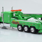 Peterbilt 359 Wrecker Road Service Grön IXO 1:43 - image 5 of 5