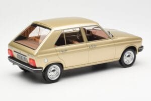 Peugeot 104 GR Beige Metallic Norev 1:18 184904 Metall — bild 2 av 6