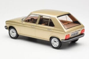 Peugeot 104 GR Beige Metallic Norev 1:18 184904 Metall — bild 5 av 6