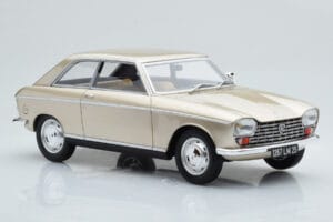 Peugeot 204 Coupe Beige Otto 1:18 OT1024 Resin — bild 4 av 6