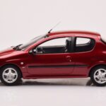 Peugeot 206 S16 Röd Otto 1:18 - image 3 of 6