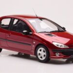 Peugeot 206 S16 Röd Otto 1:18 - image 4 of 6