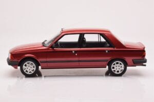 Peugeot 305 GTX Röd Plaisir Otto 1:18 OT1032 Resin — bild 3 av 6