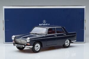 Peugeot 404 Blå Norev 1:18 184836 Metall — bild 7 av 7