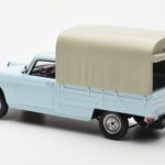 Peugeot 404 Pickup Bache Pastellblå Otto 1:18 - image 5 of 6