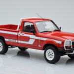 Peugeot 504 Dangel Pickup Röd Otto 1:18 - image 4 of 6