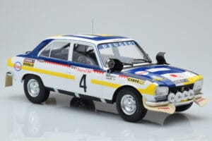Peugeot 504 Ti #4 T. Makinen / H. Liddon Rally Morocco 1975 IXO 1:18 18RMC044B Metall — bild 4 av 6