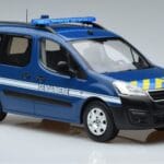 Peugeot Partner Gendarmerie Norev 1:18 184895 Metall - image 4 of 6