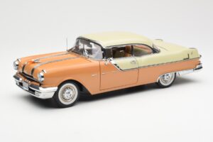 Pontiac Star Chief Hardtop Röd Vit Sun Star 1:18 5043