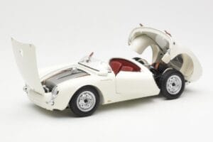 Porsche 550 Spyder 70-Års Edition Vit Schuco 1:18 450033300 Metall — bild 2 av 8