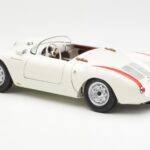 Porsche 550 Spyder 70-Års Edition Vit Schuco 1:18 450033300 - image 7 of 8