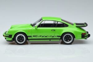 Porsche 911 3.2 Carrera Limegrön GT Spirit 1:18 GT740 Resin — bild 3 av 6
