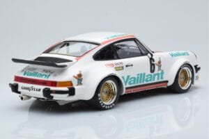 Porsche 911 934 Vaillant #6 B. Wollek Norisring EGT 1976 Minichamps 1:18 155766496 Metall — bild 2 av 6