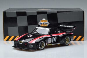 Porsche 935 Turbo 24 Hours of Daytona 1979 Exoto 1:18 19103 Metall — bild 7 av 7