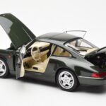 Porsche 911 964 Carrera 4 Grön Metallic Asia Exclusive Norev 1:18 - image 5 of 8