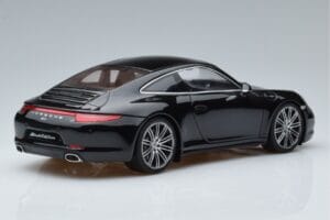 Porsche 911 991 Carrera 4 Black Edition GT Spirit 1:18 GT114 Resin — bild 2 av 6