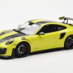 Porsche 911 991.2 GT2 RS Ljusgrön Med Svarta Magnesiumfälgar Minichamps 1:18 155068300