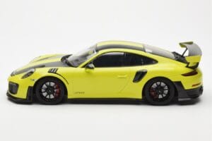 Porsche 911 991.2 GT2 RS Ljusgrön Med Svarta Magnesiumfälgar Minichamps 1:18 155068300 Metall — bild 3 av 6