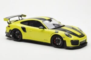 Porsche 911 991.2 GT2 RS Ljusgrön Med Svarta Magnesiumfälgar Minichamps 1:18 155068300 Metall — bild 4 av 6