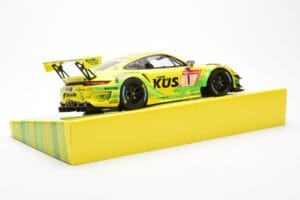 Porsche 911 991.2 GT3 R #1 Manthey Racing 24 Hours Nurburgring 2022 Minichamps 1:18 MG-M-911-24H-22-1801 Metall — bild 3 av 6