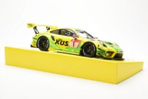 Porsche 911 991.2 GT3 R #1 Manthey Racing 24 Hours Nurburgring 2022 Minichamps 1:18 MG-M-911-24H-22-1801 Metall — bild 4 av 6