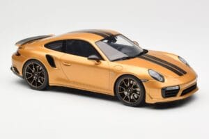 Porsche 911 991.2 Turbo S Exclusive Guld GT Spirit 1:18 GT444 Resin — bild 4 av 6