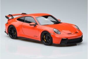 Porsche 911 992 GT3 Orange Norev 1:18 187300 Metall — bild 5 av 7
